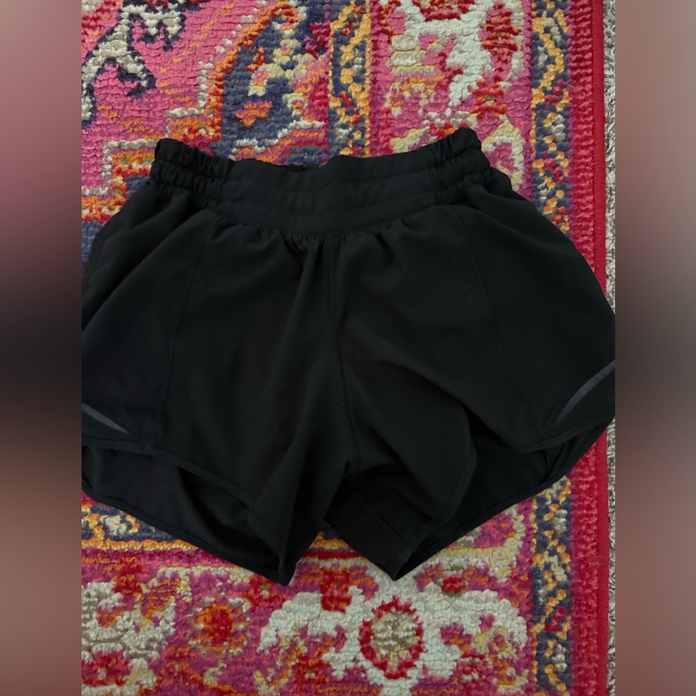 LULULEMON mid rise hotty hots BLACK